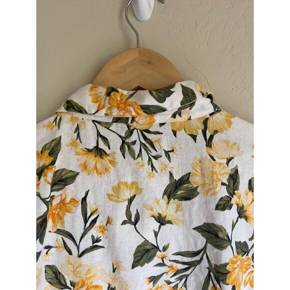 Old Navy White Linen Blend Medium Tropical Floral Button Up Collared Hawaiian Sh - Picture 7 of 7